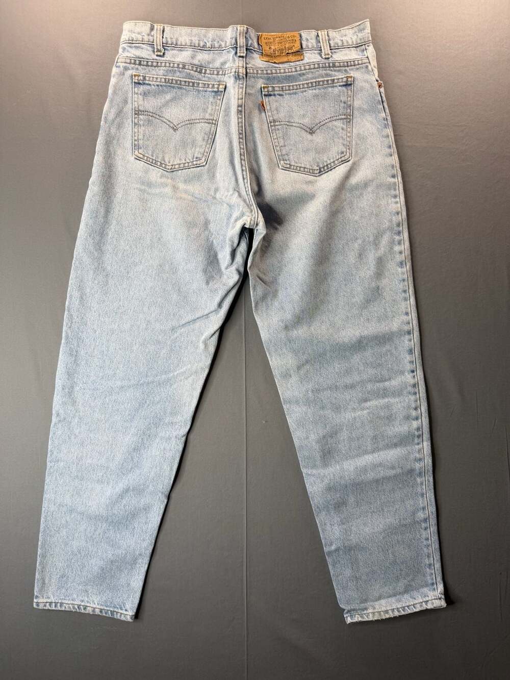 Vintage Levi's 550 Orange Tab Light Wash Relaxed Fit Tapered Denim Jeans W30 L32